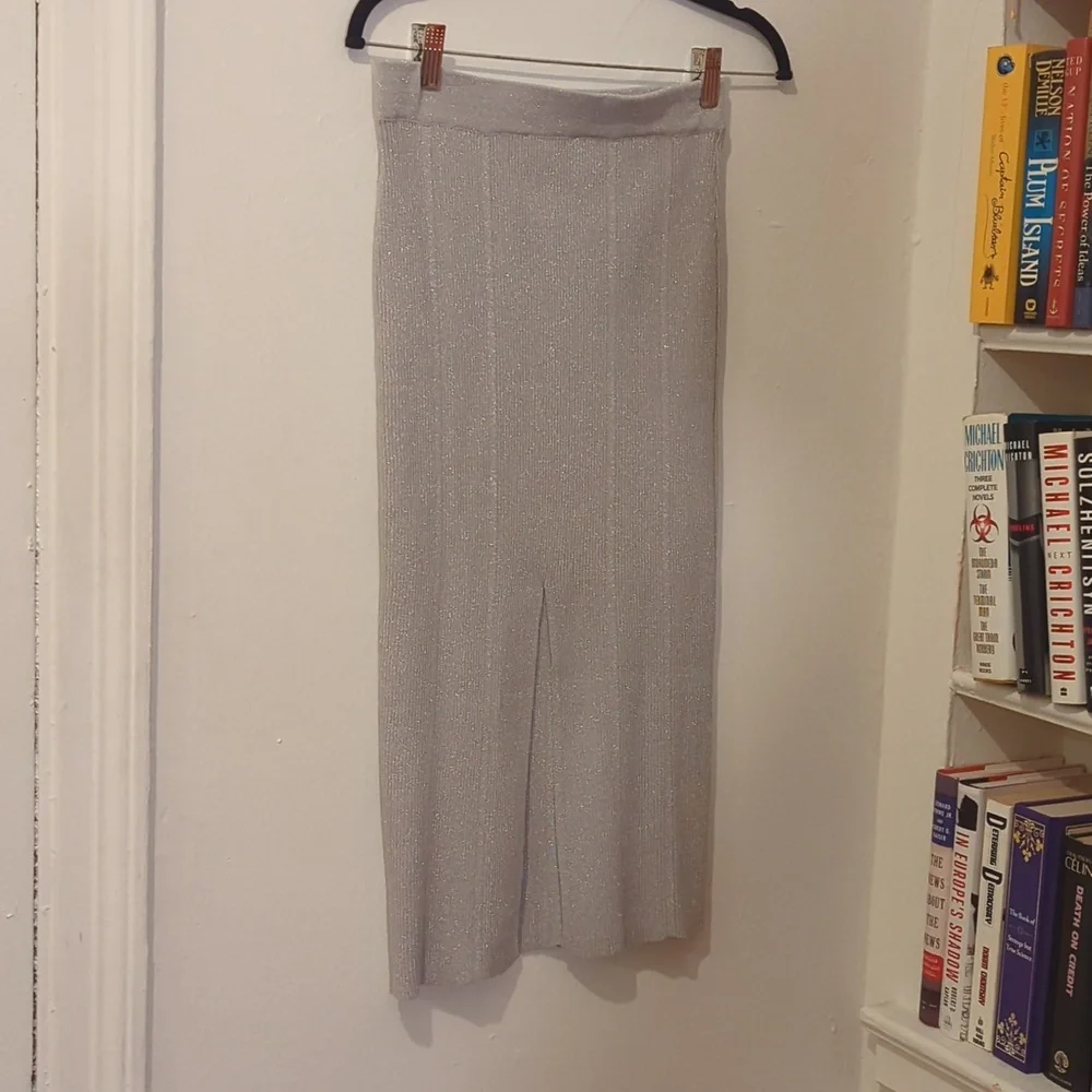 Metallic Light Gray Women's Skirt Size M - Picture 3 of 8